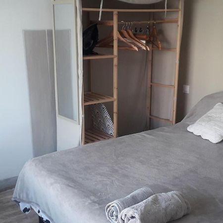 Logement Independant Au Calme Proche Toutes Commodites Et Transports Ле-Канне Екстер'єр фото