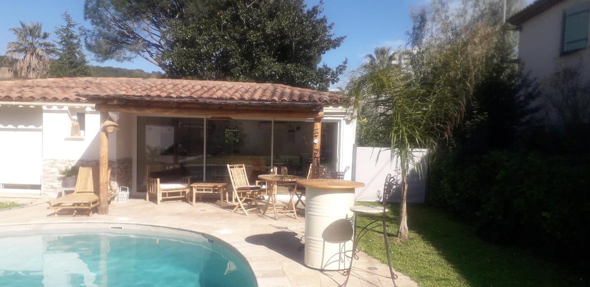 Logement Independant Au Calme Proche Toutes Commodites Et Transports Ле-Канне Екстер'єр фото